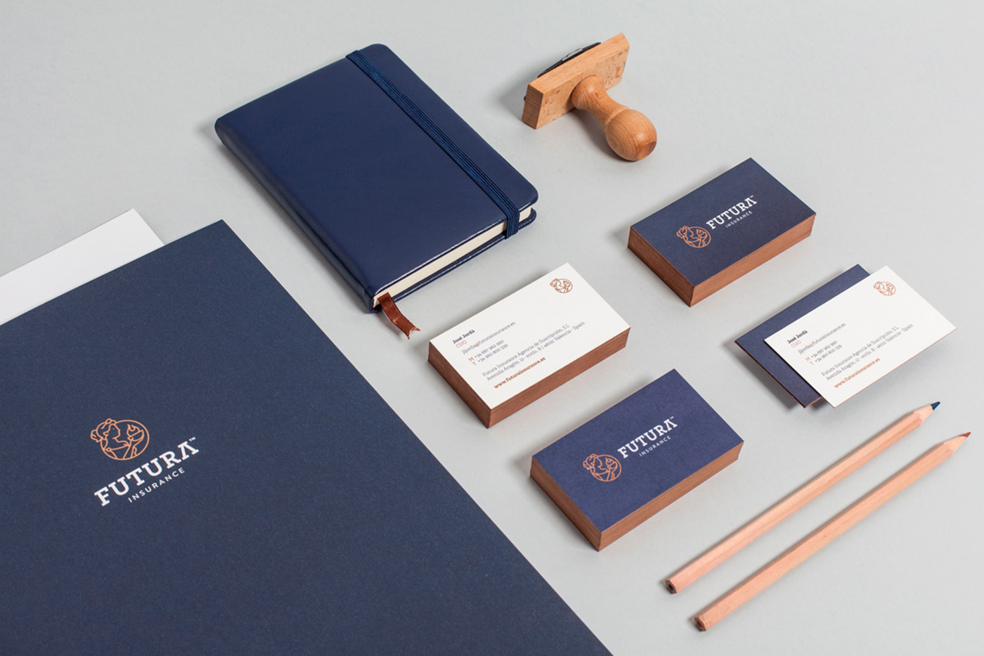pixelarte-estudio-diseno-grafico-papeleria_corporativa-Futura-insurance