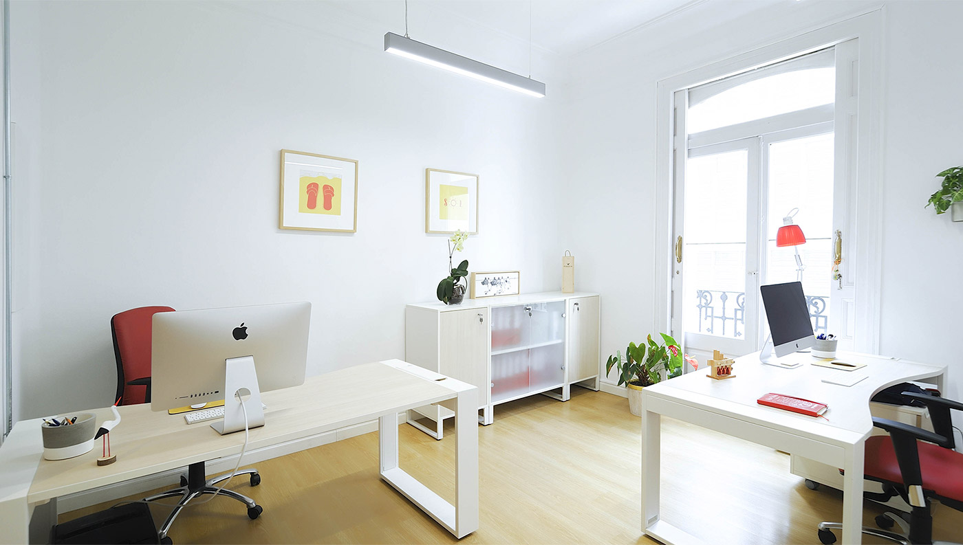 Pixelarte - Estudio de diseño gráfico - Diseño de oficinas para Esmovia