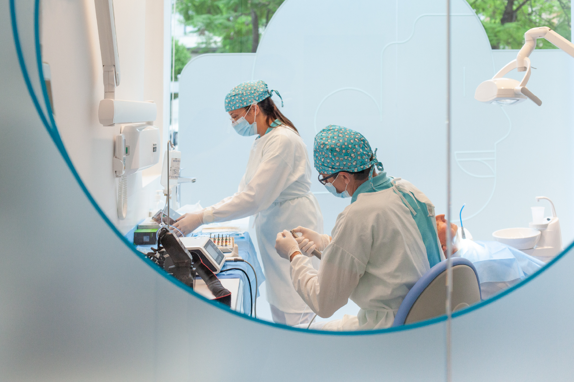 Pixelarte - Estudio de Diseño - Diseño de rotulación interior para Clínica Juan Margarit