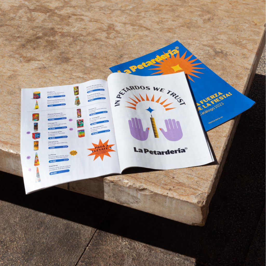 Pixelarte estudio de diseño gráfico - Identidad corporativa para La Petardería -Catálogo de productos