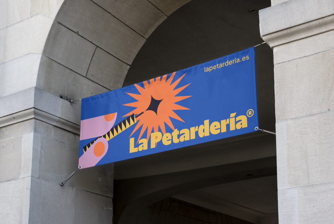 Pixelarte diseño gráfico - La Petardería - Diseño de identidad corporativa y publicidad exterior