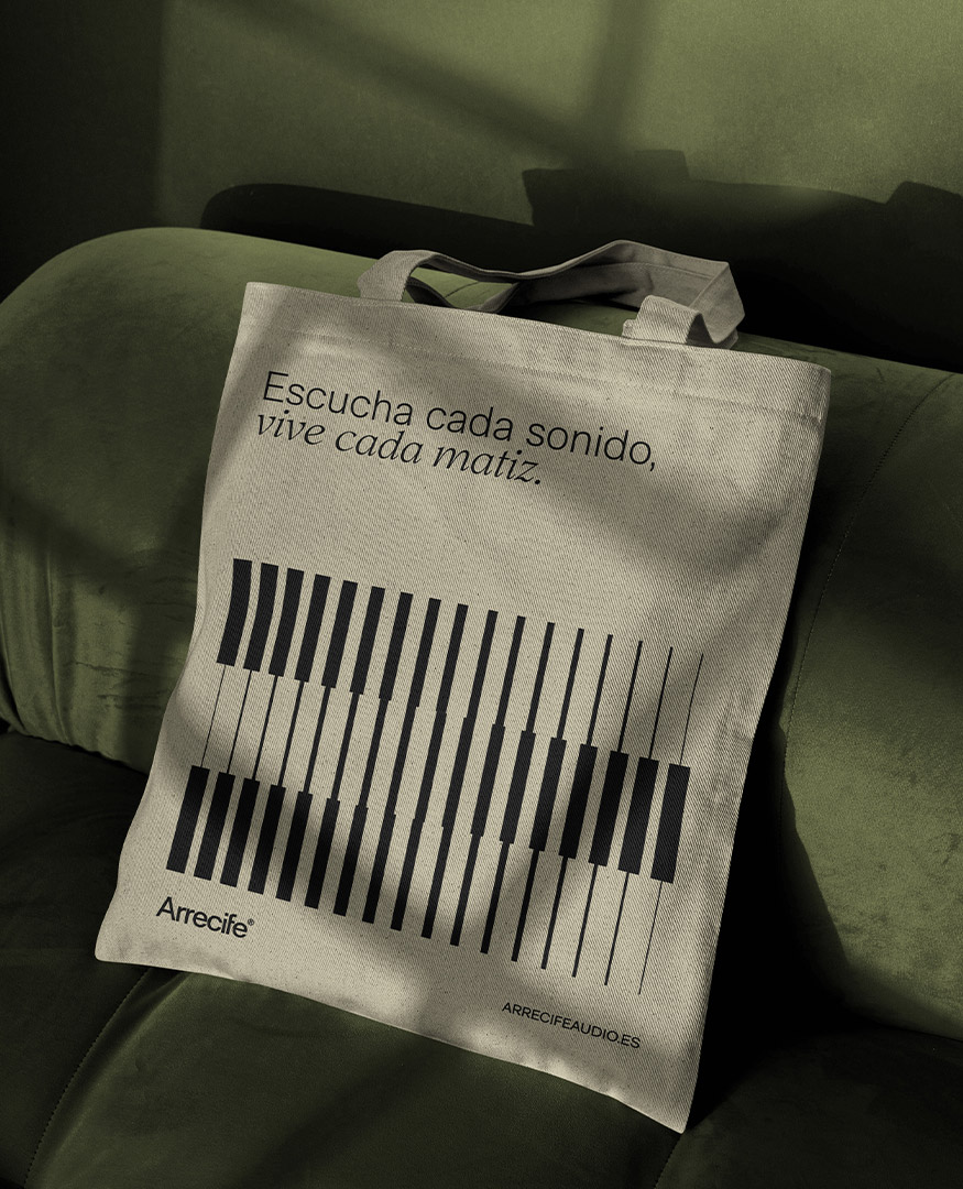 Pixelarte Estudio de Diseño Gráfico - Diseño Identidad Corporativa Arrecife Audiología Totebag